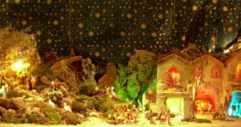 Tanti auguri a tutti Presepe2
